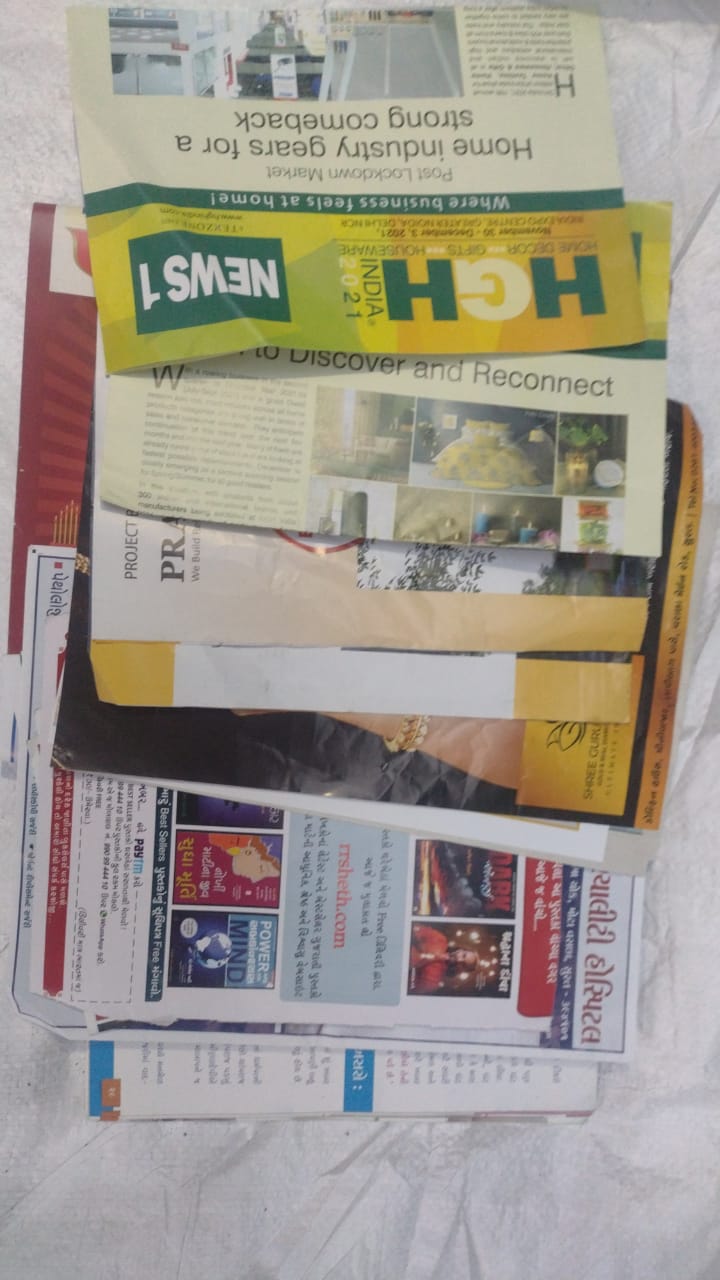 MAGAZINE